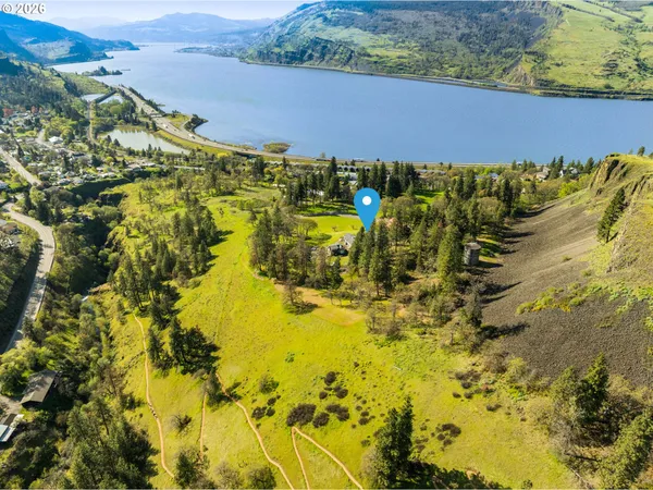$2,295,000 | 400 Cherry Hill Drive, Mosier, OR 97040