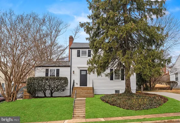 $1,075,000 | 5021 24th Street South, Arlington, VA 22206