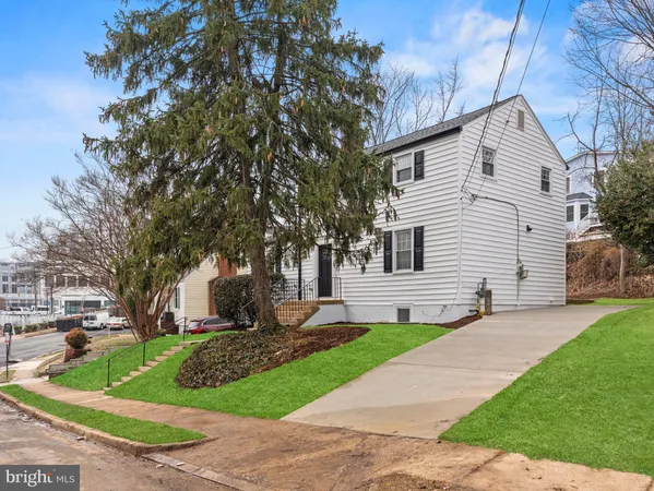 $1,075,000 | 5021 24th Street South, Arlington, VA 22206