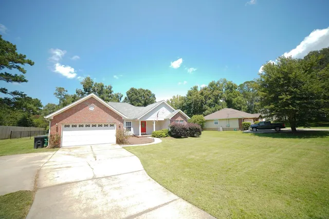 $2,350 | 3204 Gallant Fox Trail, Tallahassee, FL 32309