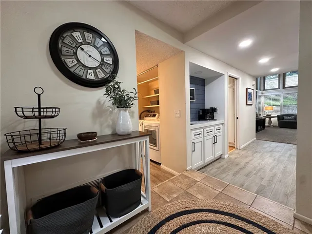 $999,999 | 8321 Milano Drive, Huntington Beach, CA 92646