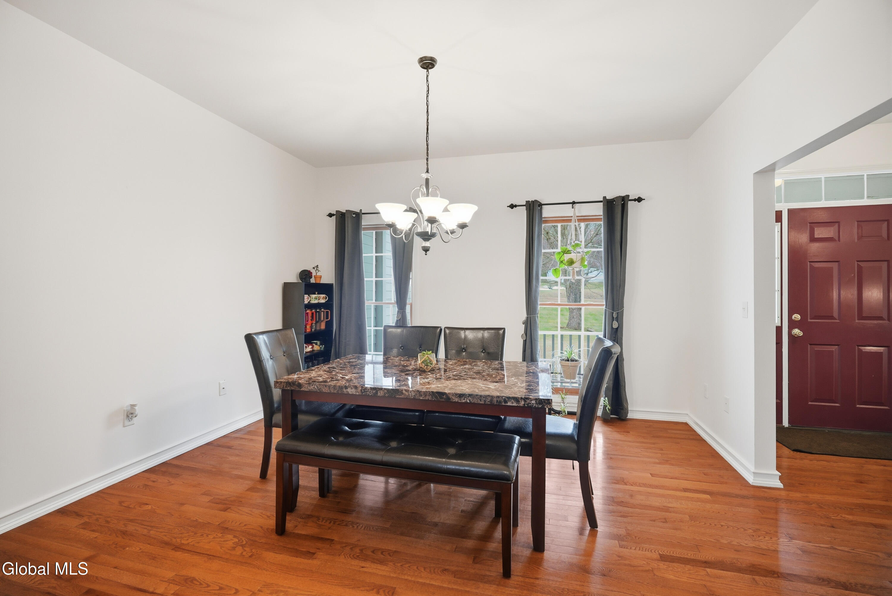 114 Stone Quarry Road Halfmoon, NY 12065 - Photo 6 of 55 DSC07813