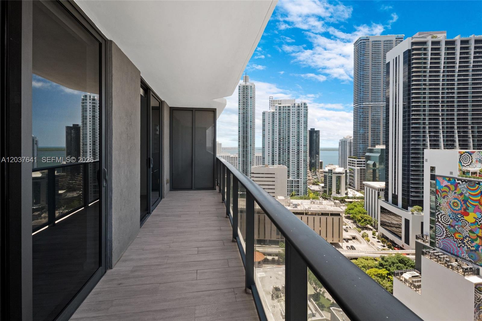 45 Southwest 9th Street, Unit 2305 Miami, FL 33130 - Photo 2 of 16