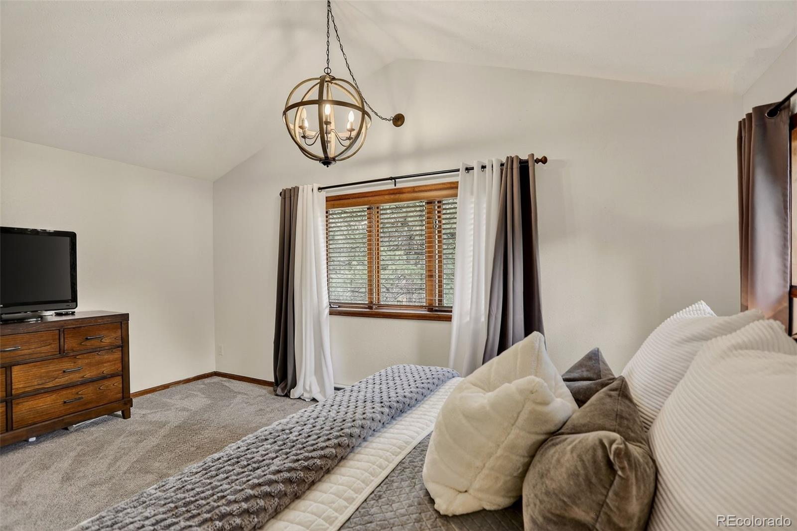 31258 Niakwa Road Evergreen, CO 80439 - Photo 25 of 49 Gallery Image 25
