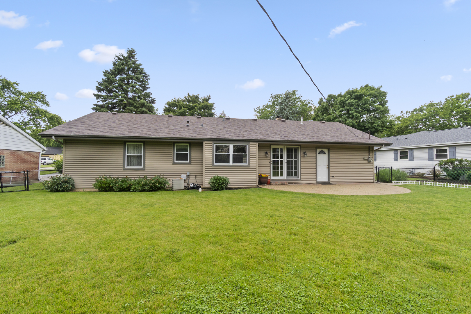 417 South Plum Grove Road Palatine, IL 60067 - Photo 16 of 23