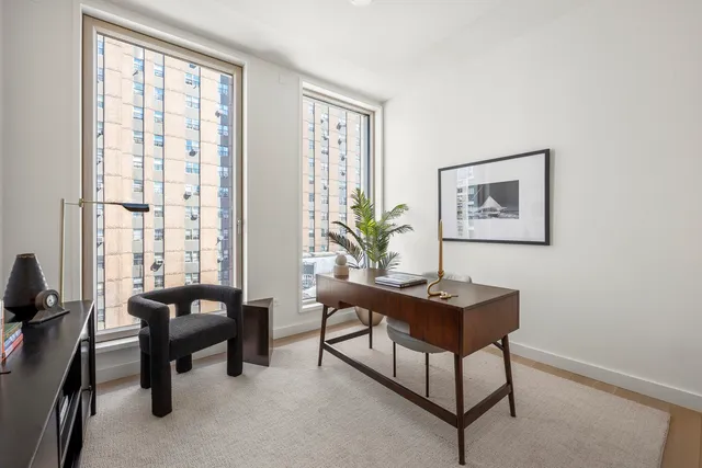 $3,595,000 | 212 West 93rd Street, Unit 7A | Upper West Side