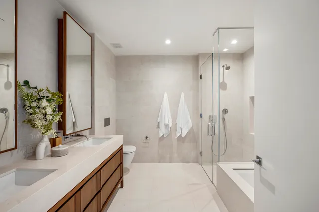 $3,595,000 | 212 West 93rd Street, Unit 7A | Upper West Side