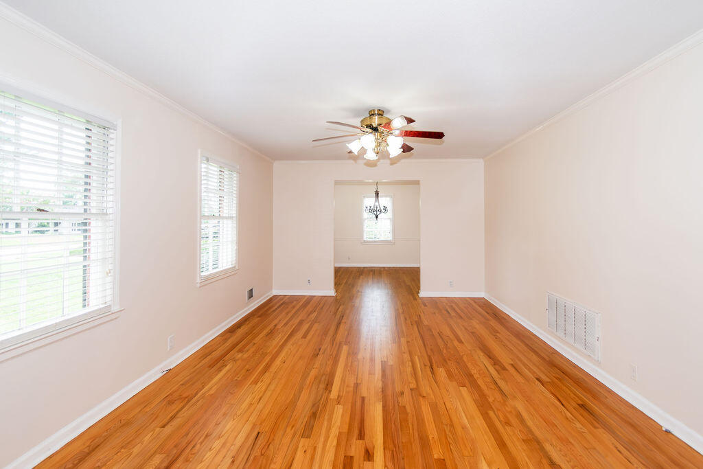 2704 Springwood Drive Augusta, GA 30909 - Photo 4 of 36 DSC_0302