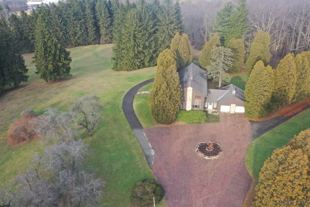205 New Centerville Road Somerset, PA 15501 - Photo 5 of 33