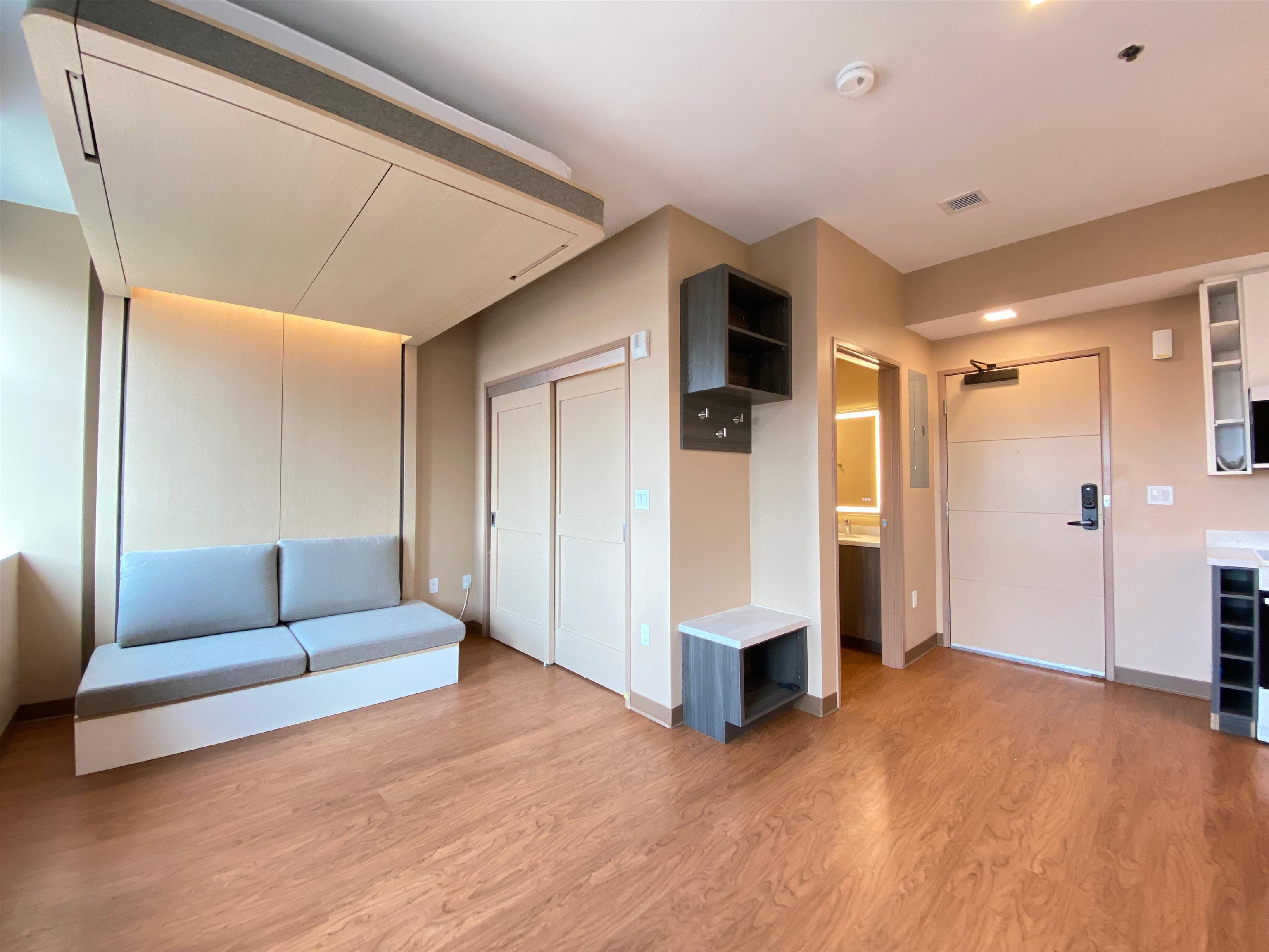 83 Hanover Street, Unit 510 Manchester, NH 03101 - Photo 13 of 54