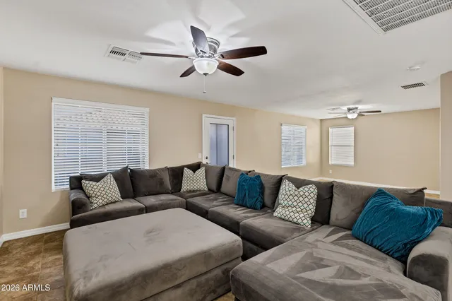 $515,000 | 894 South Utilis Drive, Gilbert, AZ 85296