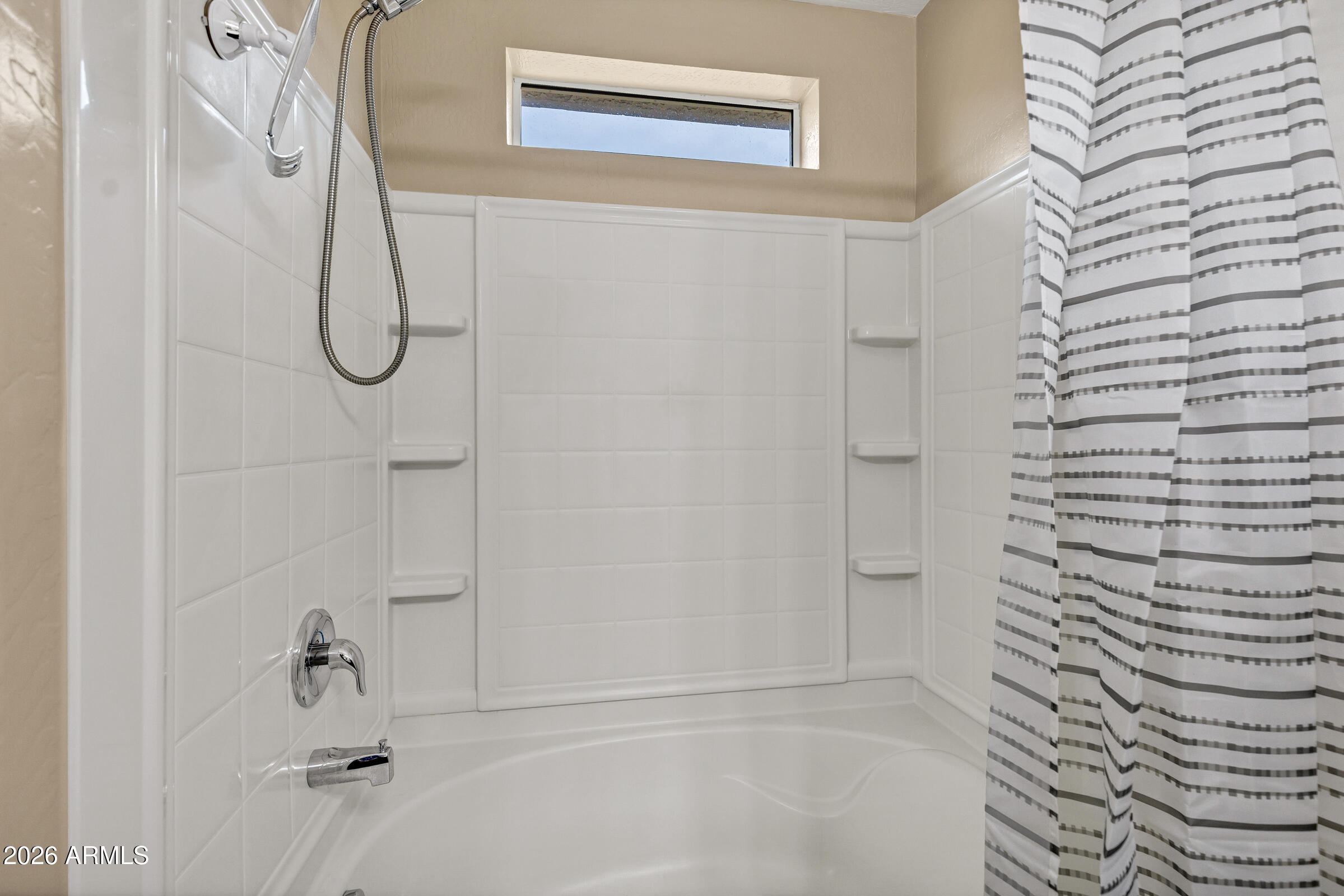 894 South Utilis Drive Gilbert, AZ 85296 - Photo 27 of 37 894 S Utilis Dr-26