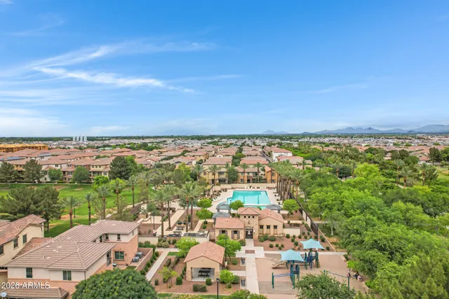 $515,000 | 894 South Utilis Drive, Gilbert, AZ 85296