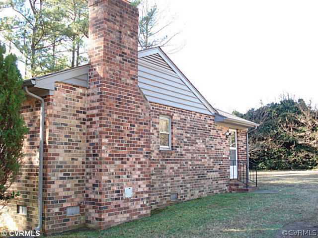 3830 Strawhill Road Henrico, VA 23231 - Photo 2 of 11 Gallery Image 2