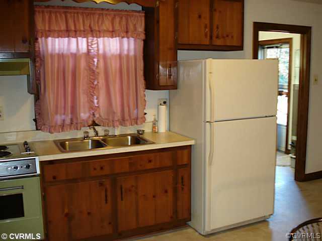3830 Strawhill Road Henrico, VA 23231 - Photo 7 of 11 Gallery Image 7