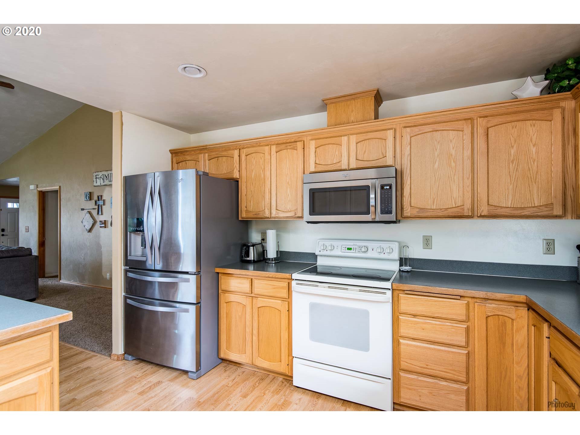 6801 Moses Pass Springfield, OR 97478 - Photo 10 of 32
