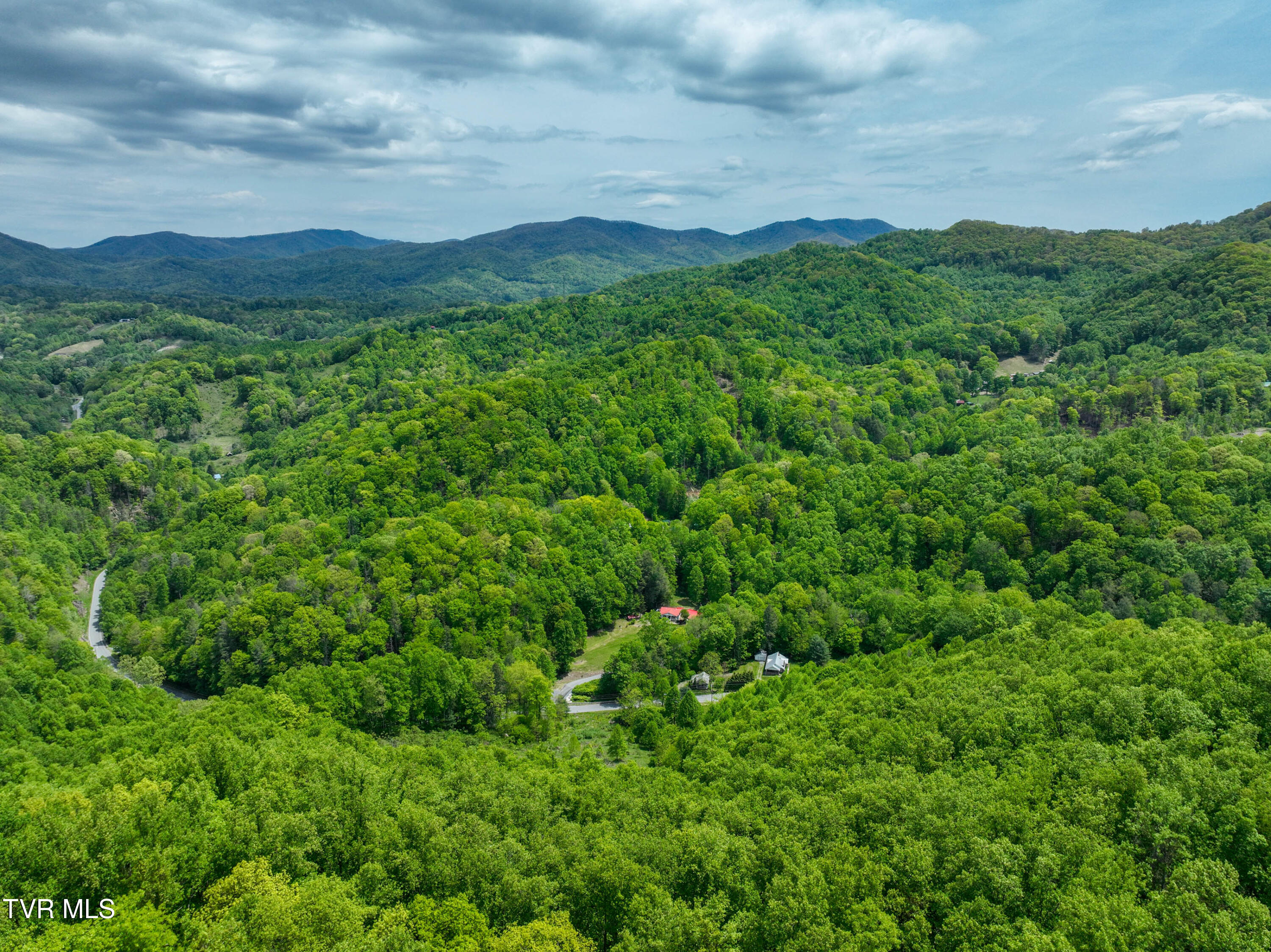 275 Tiger Creek Road Roan Mountain, TN 37687 - Photo 65 of 104 275 Tiger Creek Rd Drone WALLACE-7
