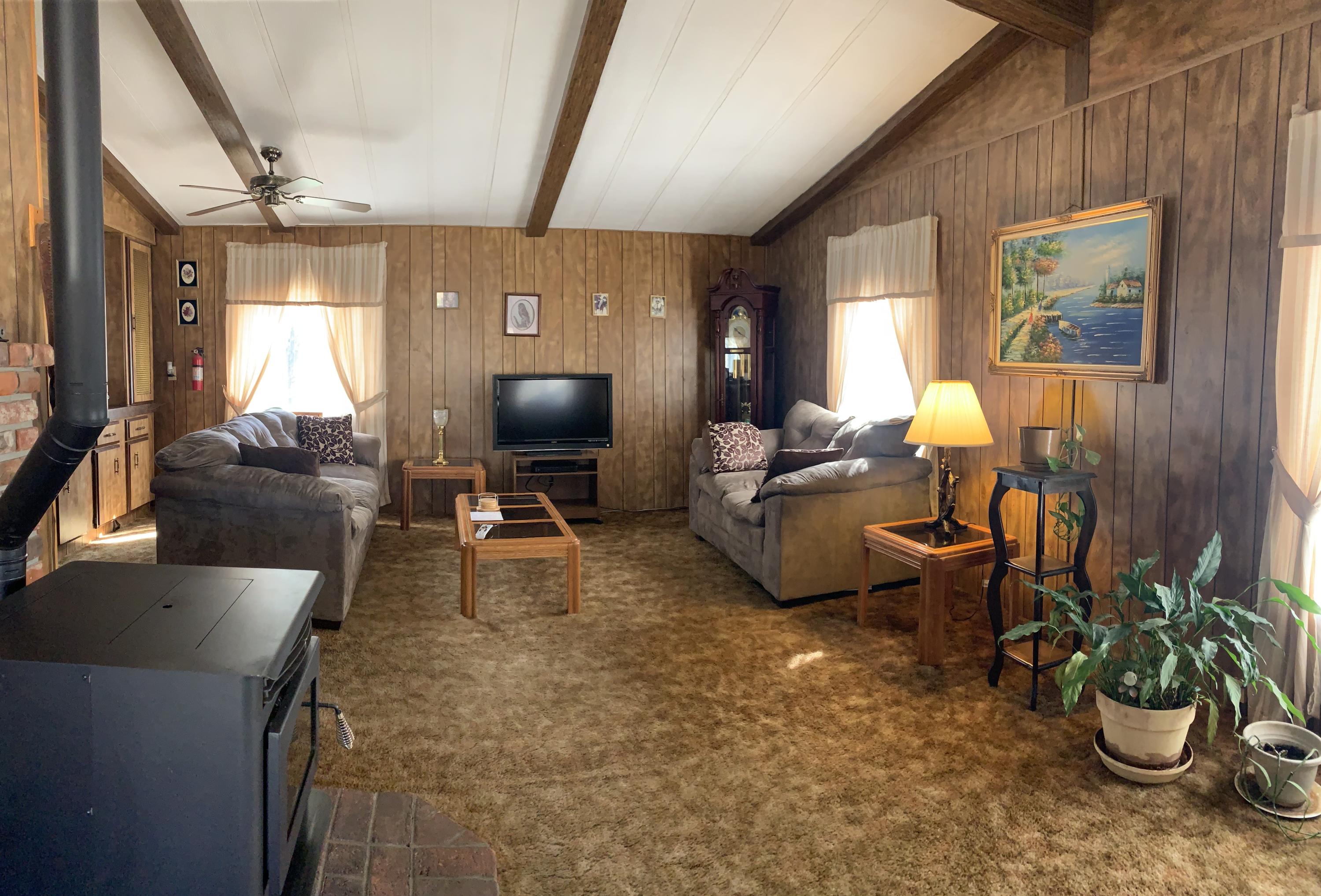 1661 Pine Grove Road Rogue River, OR 97537 - Photo 20 of 30 IMG-4400