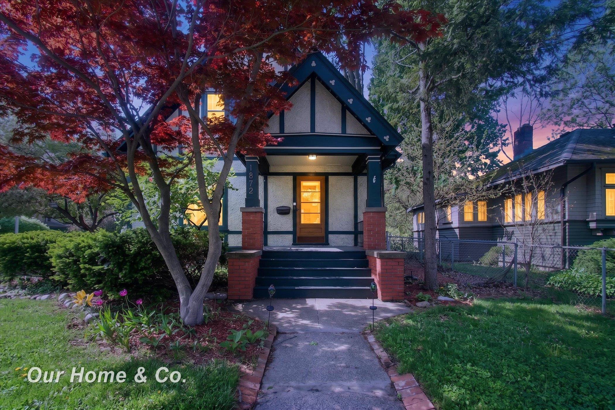 1872 McKinley Avenue Bay City, MI 48708 - Photo 1 of 63