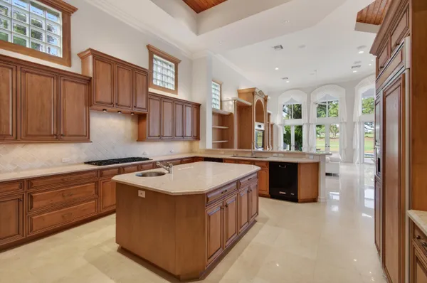 $38,000 | 331 Mizner Lake Estates Drive, Boca Raton, FL 33432