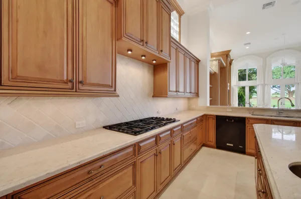 $38,000 | 331 Mizner Lake Estates Drive, Boca Raton, FL 33432