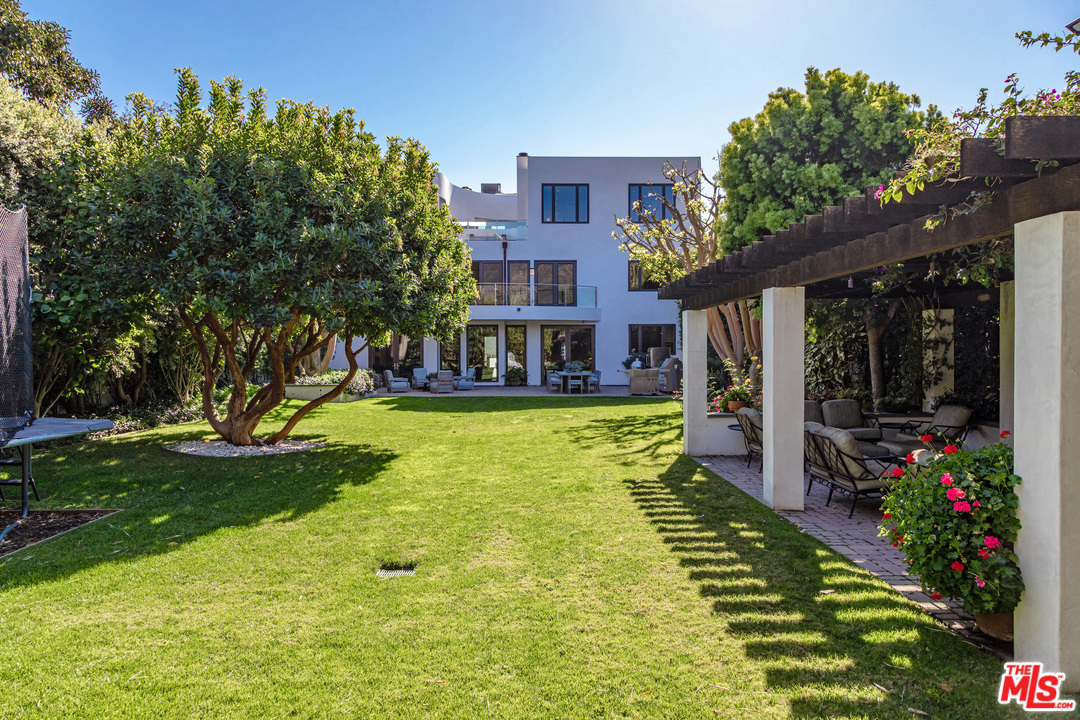 23611 Malibu Colony Road, Unit 58A Malibu, CA 90265 - Photo 13 of 37 Gallery Image 13