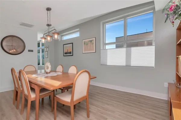 $429,900 | 1208 East Kennedy Boulevard, Unit 914, Tampa, FL 33602