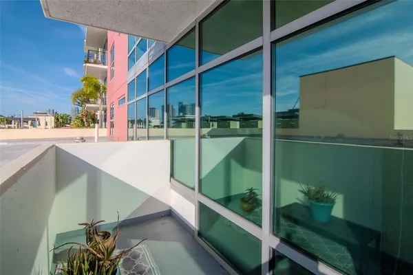 $429,900 | 1208 East Kennedy Boulevard, Unit 914, Tampa, FL 33602