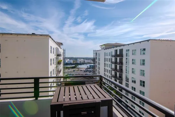 $429,900 | 1208 East Kennedy Boulevard, Unit 914, Tampa, FL 33602