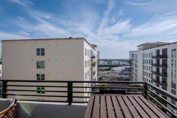 $429,900 | 1208 East Kennedy Boulevard, Unit 914, Tampa, FL 33602