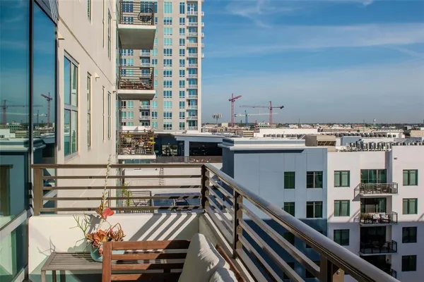 $429,900 | 1208 East Kennedy Boulevard, Unit 914, Tampa, FL 33602