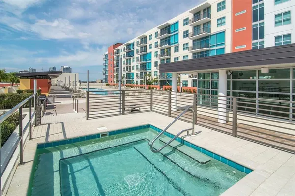 $429,900 | 1208 East Kennedy Boulevard, Unit 914, Tampa, FL 33602
