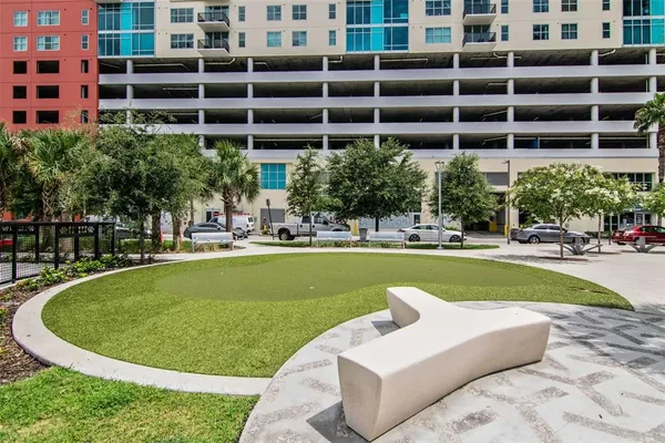 $429,900 | 1208 East Kennedy Boulevard, Unit 914, Tampa, FL 33602