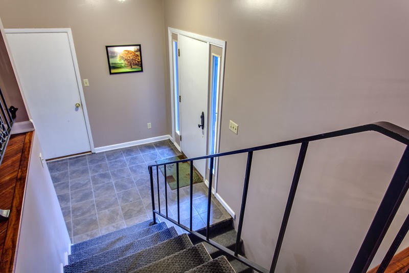 7733 Keswick Road Powell, TN 37849 - Photo 4 of 37 Gallery Image 4