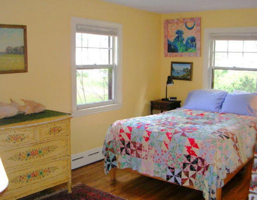 11 Calthrope Road Marblehead, MA 01945 - Photo 5 of 10 Gallery Image 5