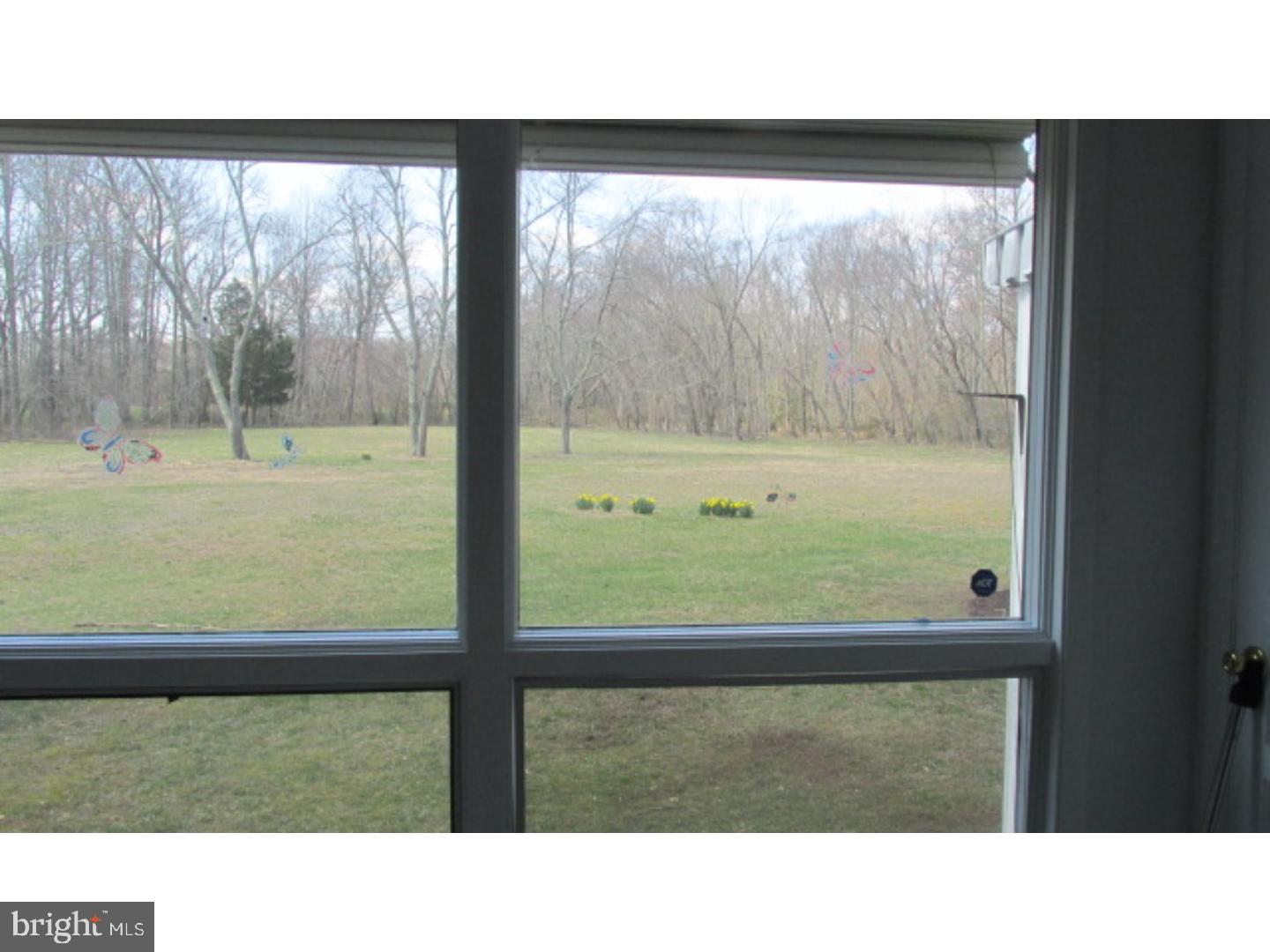 315 Ridge Road Southampton, NJ 08088 - Photo 12 of 24 View in Back