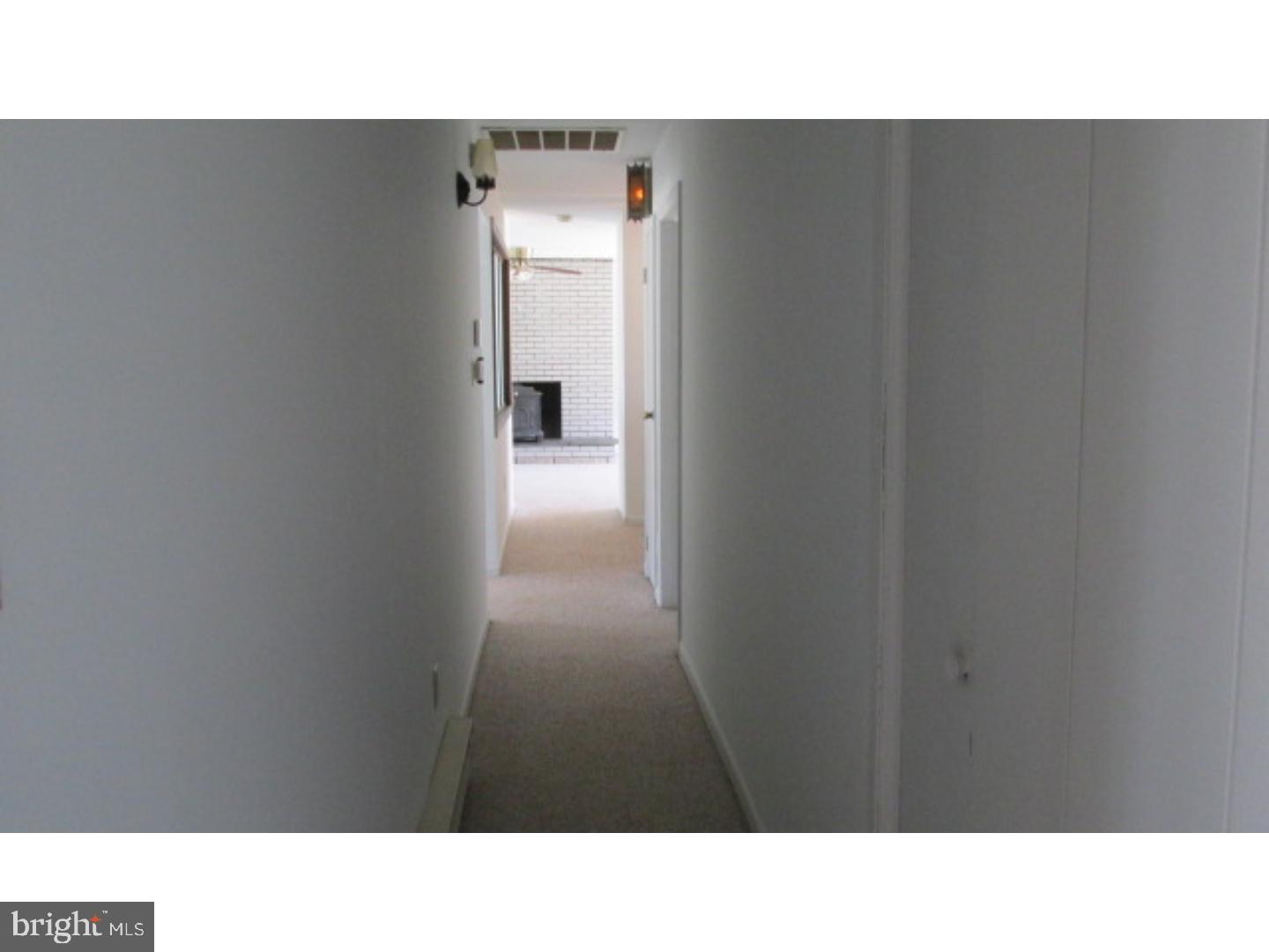 315 Ridge Road Southampton, NJ 08088 - Photo 19 of 24 Hallway
