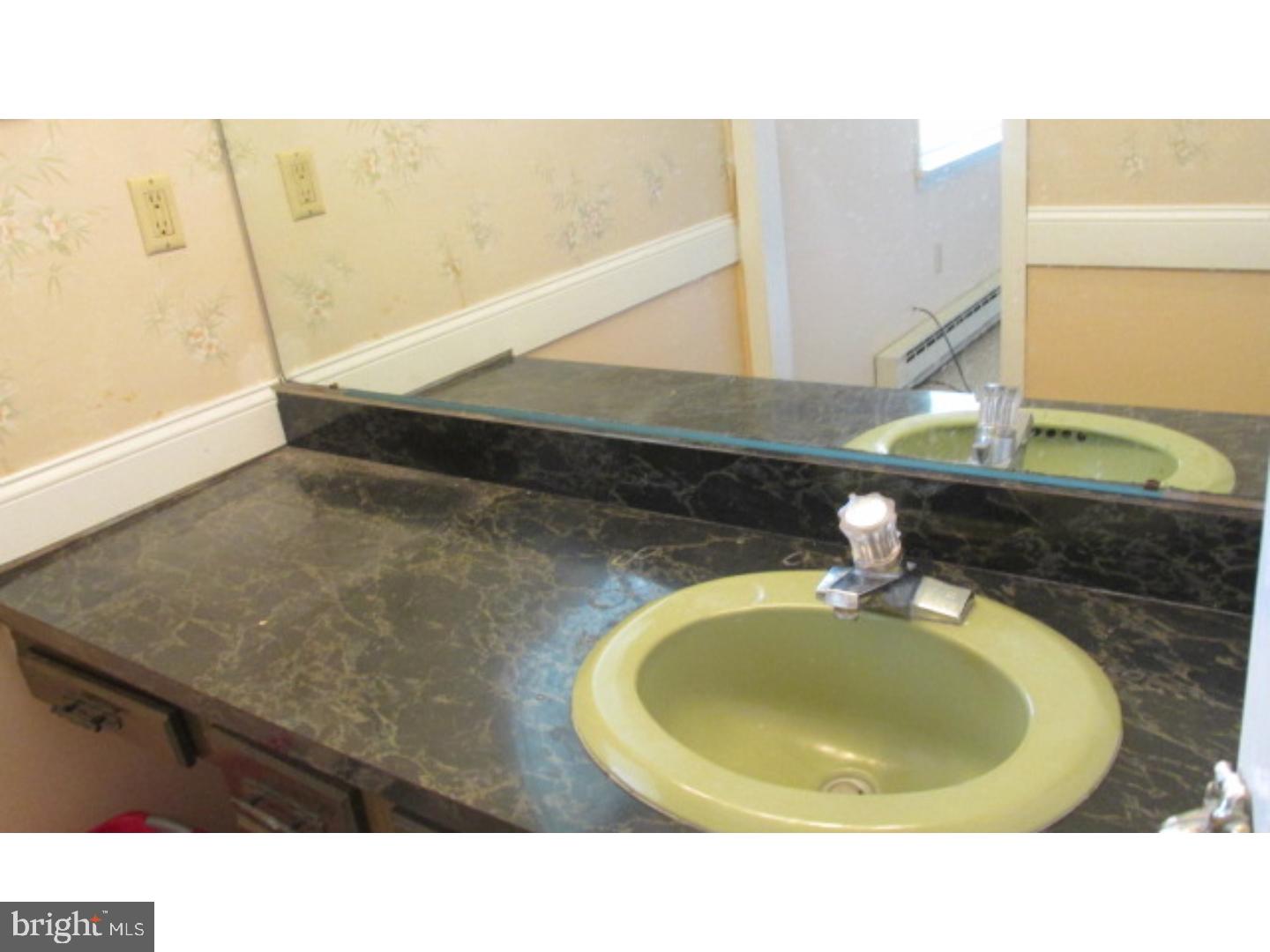 315 Ridge Road Southampton, NJ 08088 - Photo 23 of 24 Master Bathroom