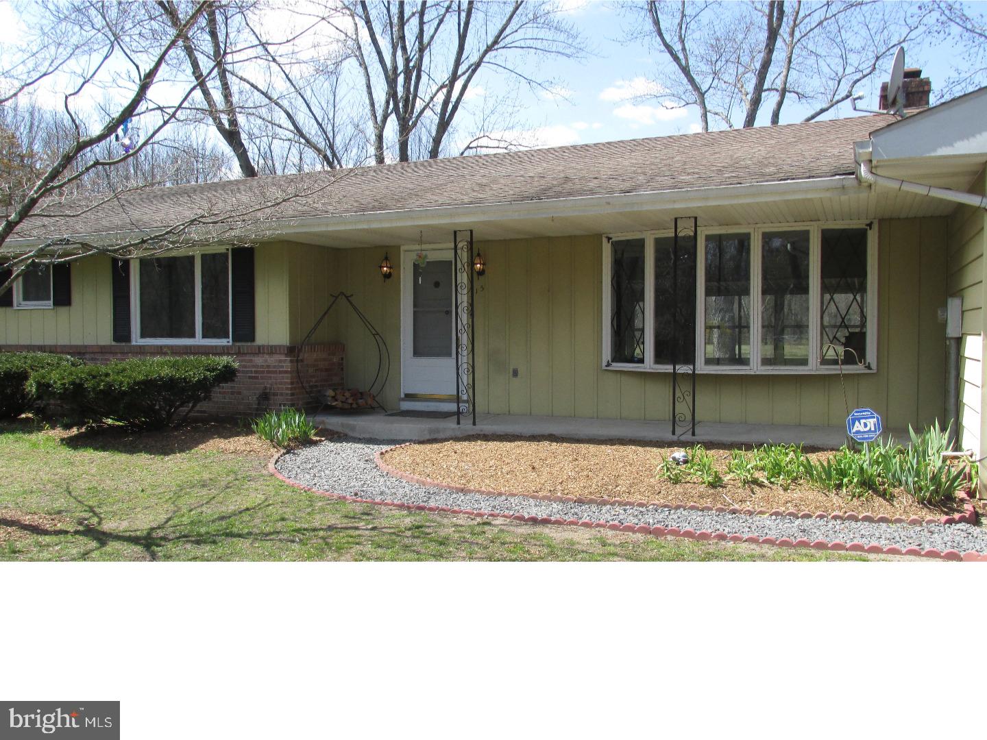 315 Ridge Road Southampton, NJ 08088 - Photo 4 of 24 Exterior Front