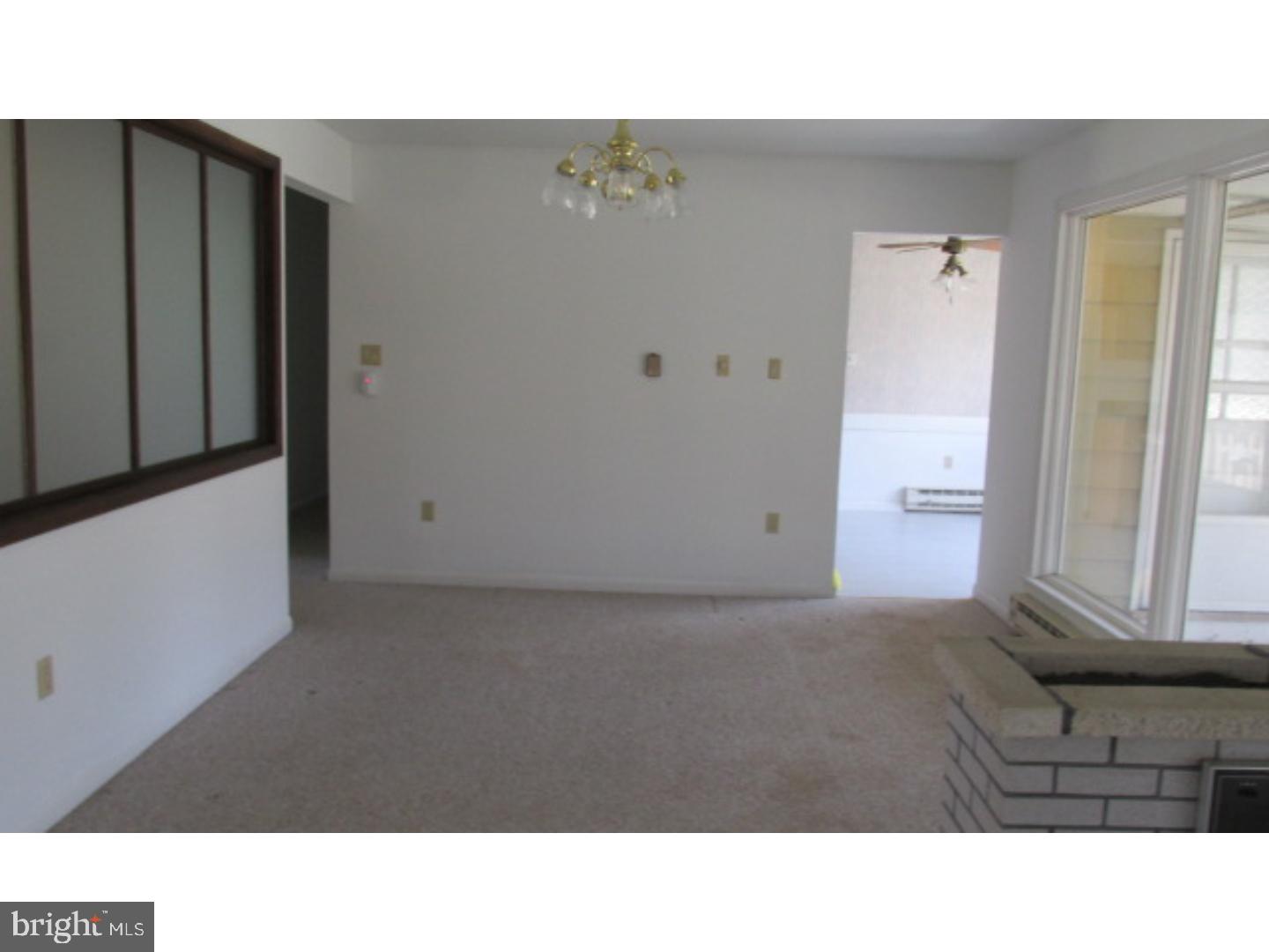 315 Ridge Road Southampton, NJ 08088 - Photo 9 of 24 Dining Room