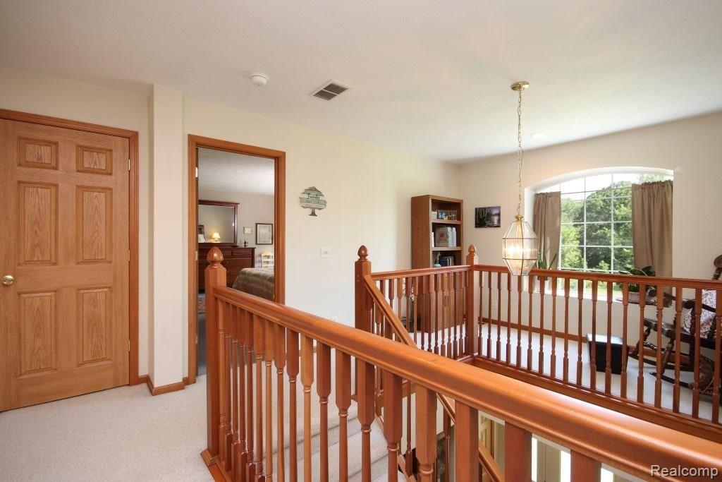 9110 Lamoreaux Road Fowlerville, MI 48836 - Photo 16 of 36 IMG_3549 (Custom).jpg