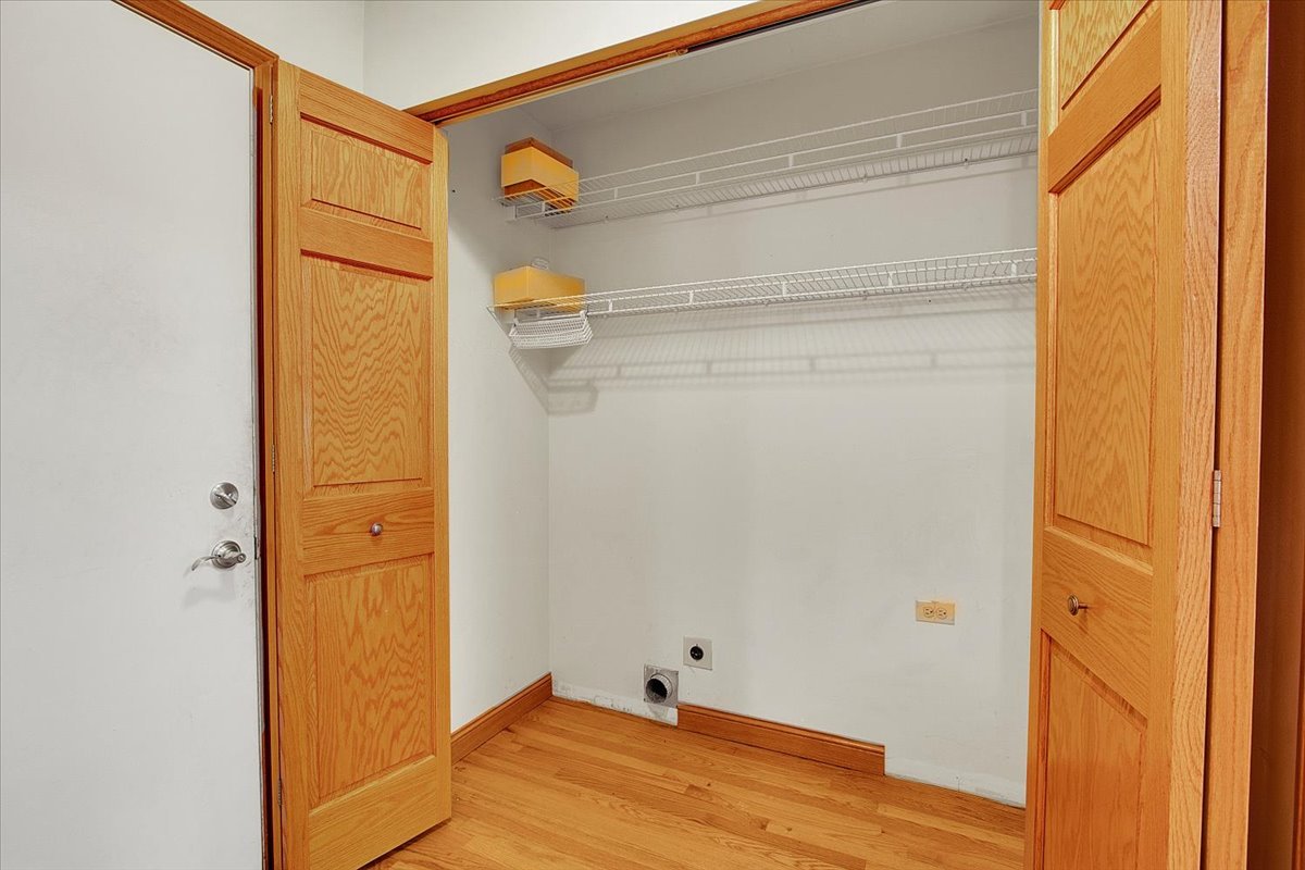 90 Briargate Road Cary, IL 60013 - Photo 12 of 42 a view of empty room