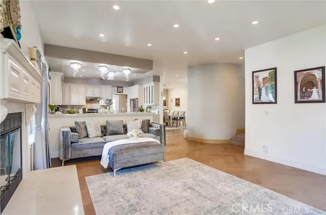 $8,295 | 12643 Collins Street, Valley Village, CA 91607