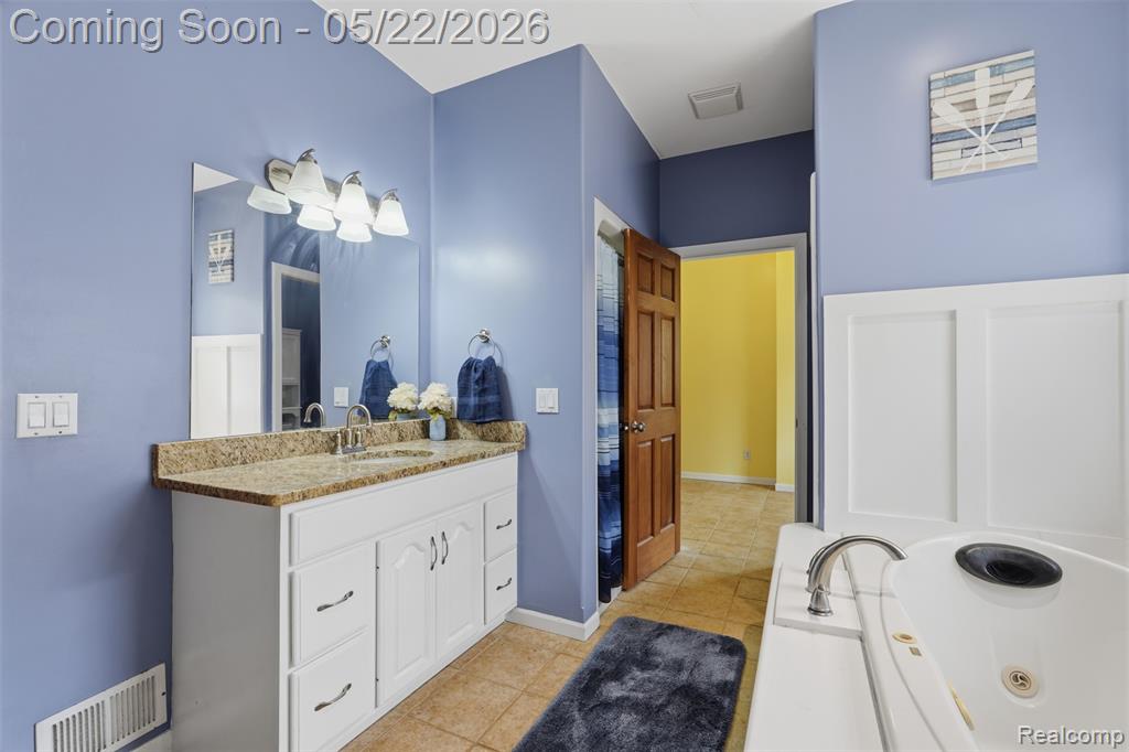 16263 South Seymour Road Linden, MI 48451 - Photo 15 of 58