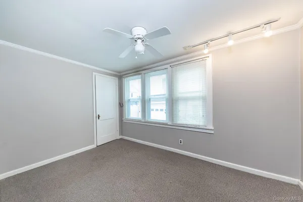 $3,000 | 5 Lewis Place, Lynbrook, NY 11563