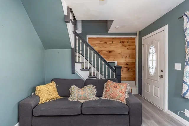 $414,900 | 17 Anawan Street, Taunton, MA 02780