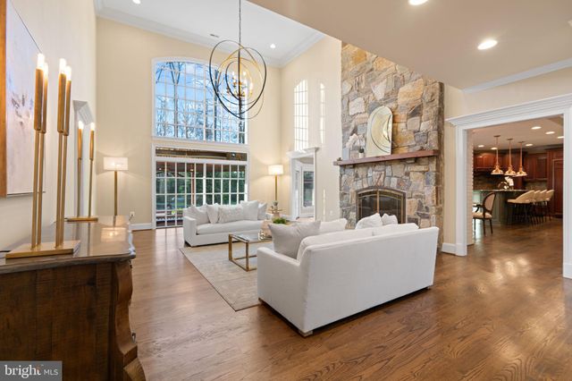 $2,600,000 | 1311 Summerwood Court, McLean, VA 22102