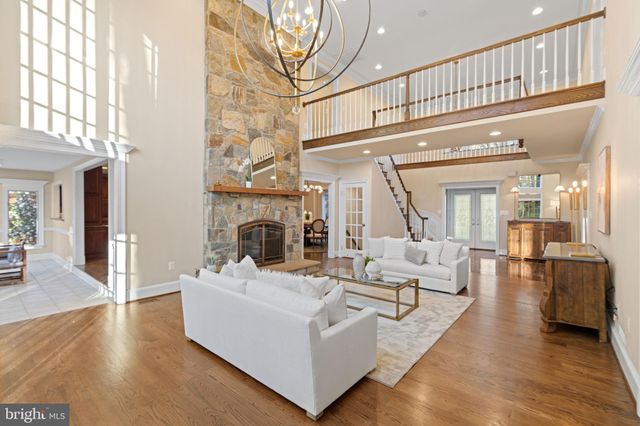 $2,600,000 | 1311 Summerwood Court, McLean, VA 22102