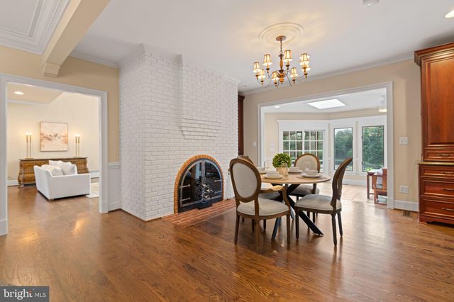 $2,600,000 | 1311 Summerwood Court, McLean, VA 22102