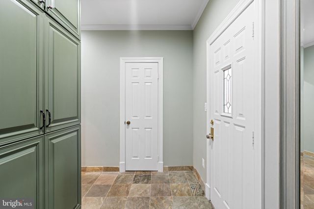 $2,600,000 | 1311 Summerwood Court, McLean, VA 22102